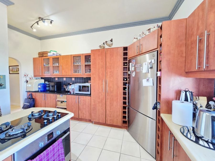 5 Bedroom Property for Sale in Kingswood Golf Estate Western Cape